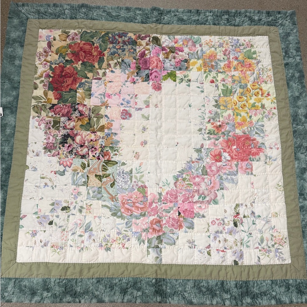 Patchwork Handmade Vintage Patchwork Wall Hanging Heart Quilt  Pastel Florals